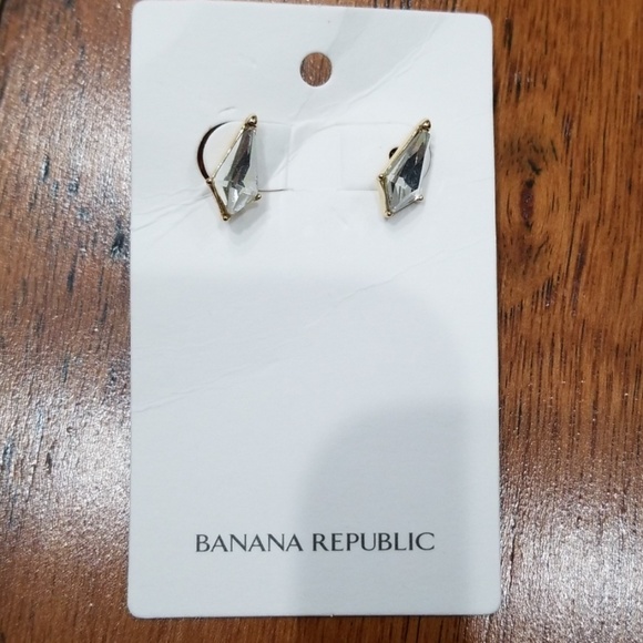 Banana Republic Jewelry - Banana republic small earrings